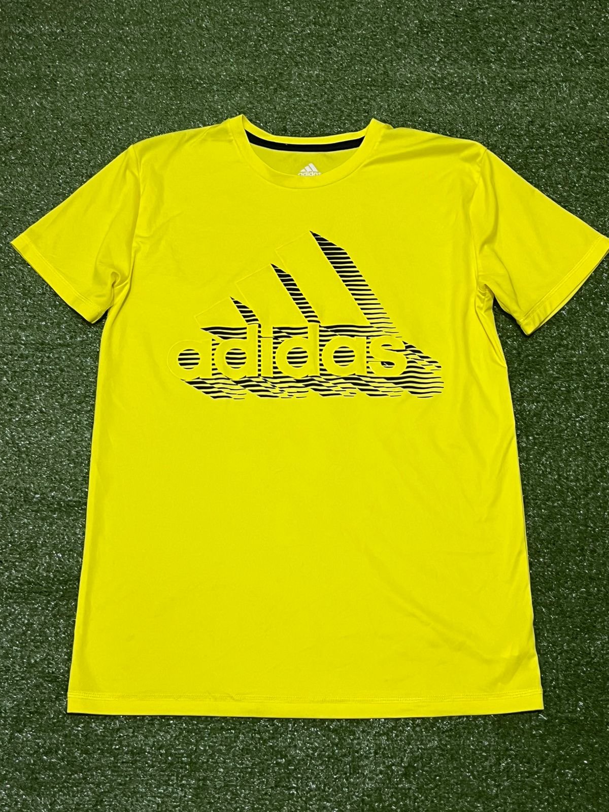 Remera Adidas S